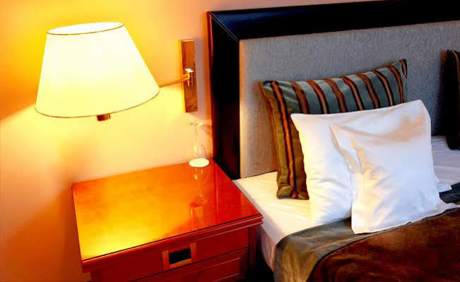 Number 64 Hotel Salisbury Ngoại thất bức ảnh